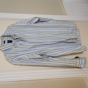 Gap‎ button down